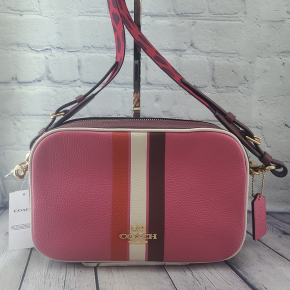Coach Handbags - Coach Jes Crossbody Bag